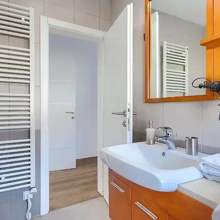 Gusto بيت للعطل