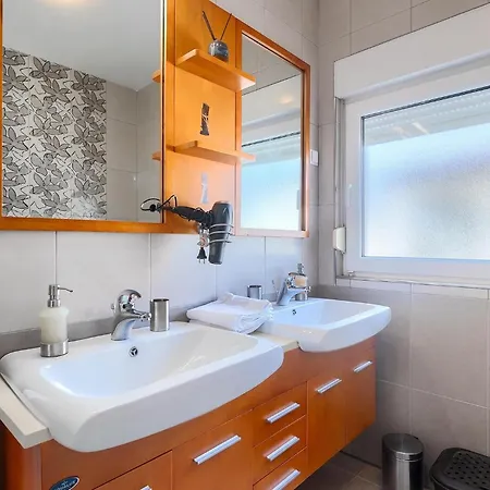 بيت للعطل Gusto *