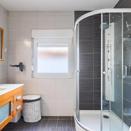 Gusto بيت للعطل بولا