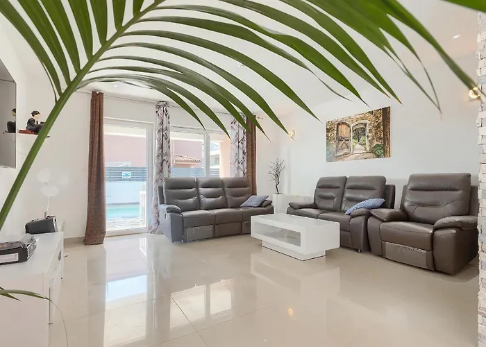 Gusto Holiday home *